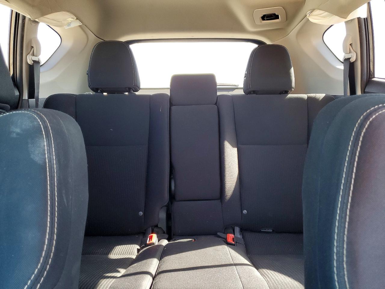 2015 TOYOTA RAV4 XLE photo 19