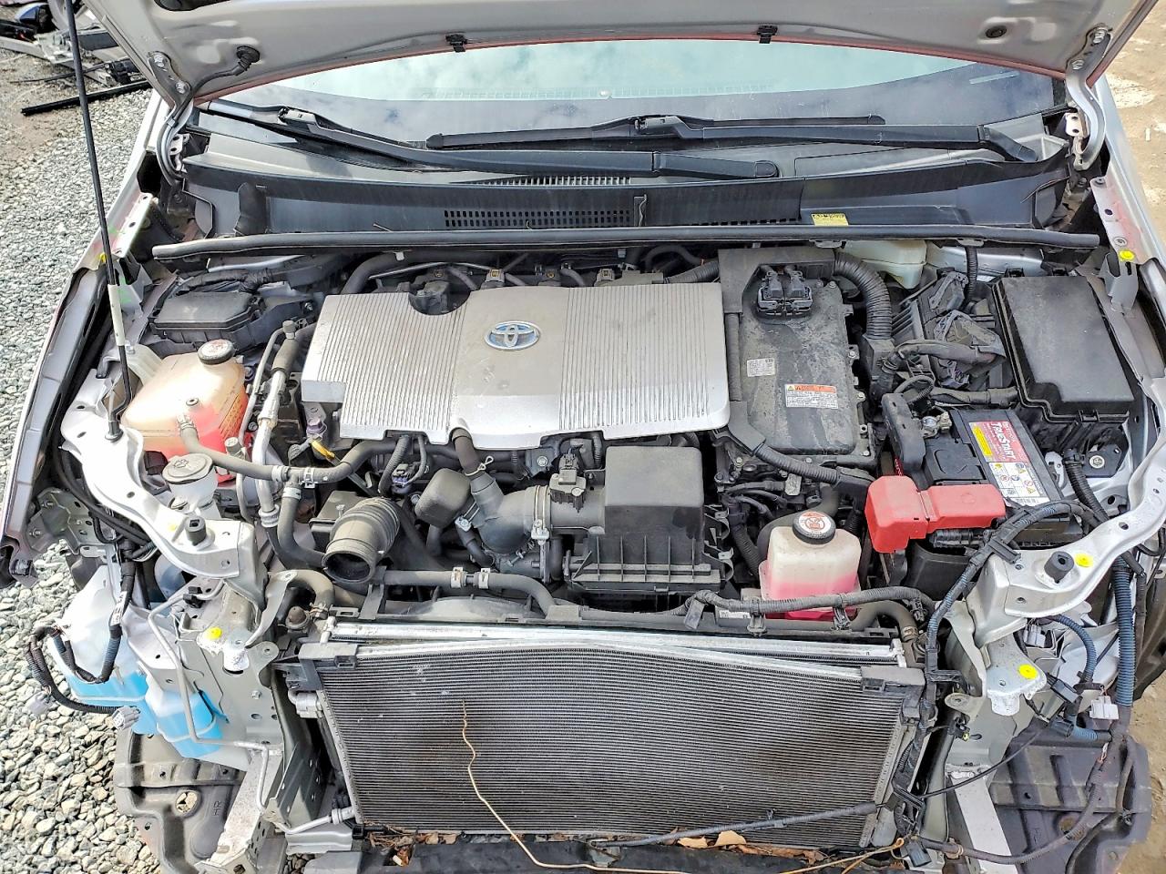 2017 TOYOTA PRIUS TWO photo 11