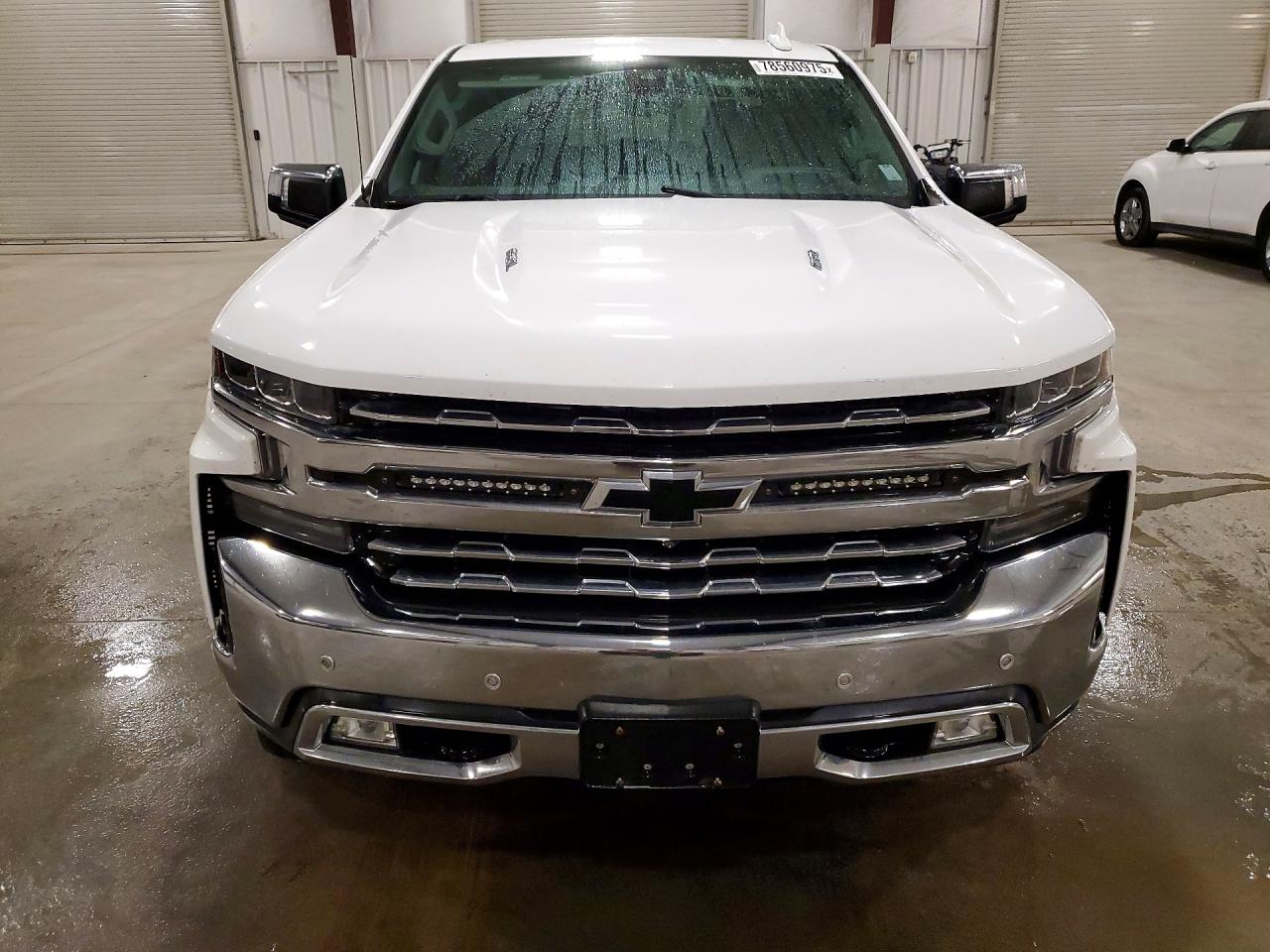 2019 CHEVROLET SILVERADO K1500 LTZ photo 5