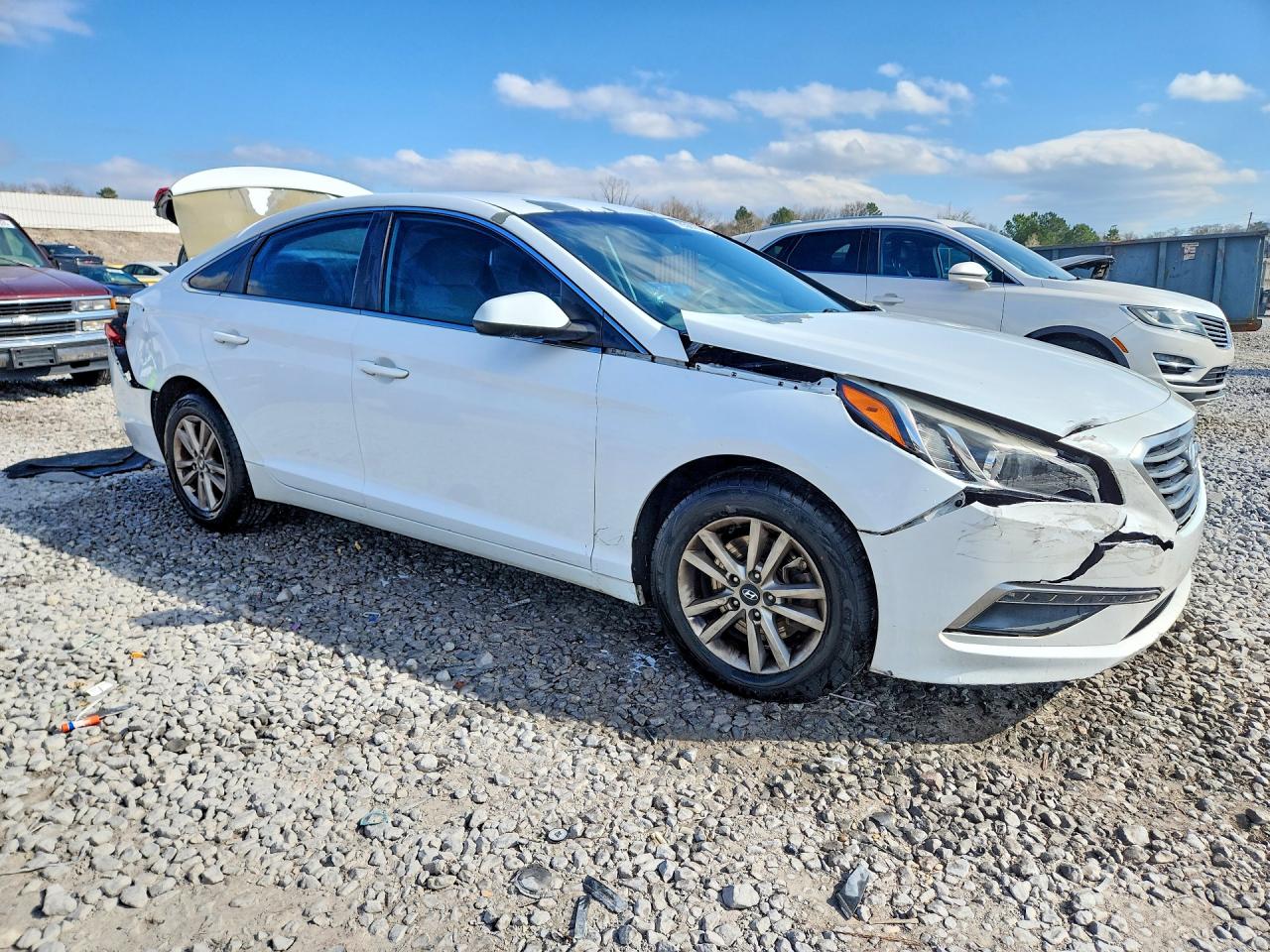 2015 HYUNDAI SONATA SE photo 4