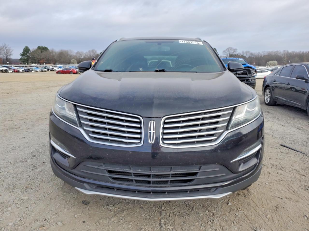 2017 LINCOLN MKC RESERVE photo 9