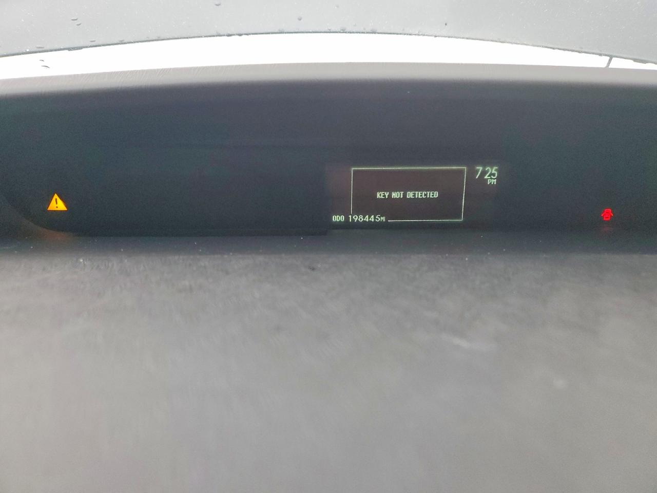 2012 TOYOTA PRIUS FOUR photo 9