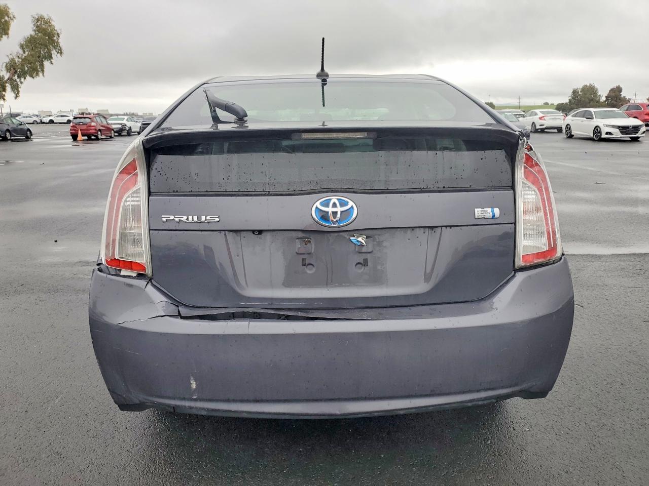 2012 TOYOTA PRIUS FOUR photo 6
