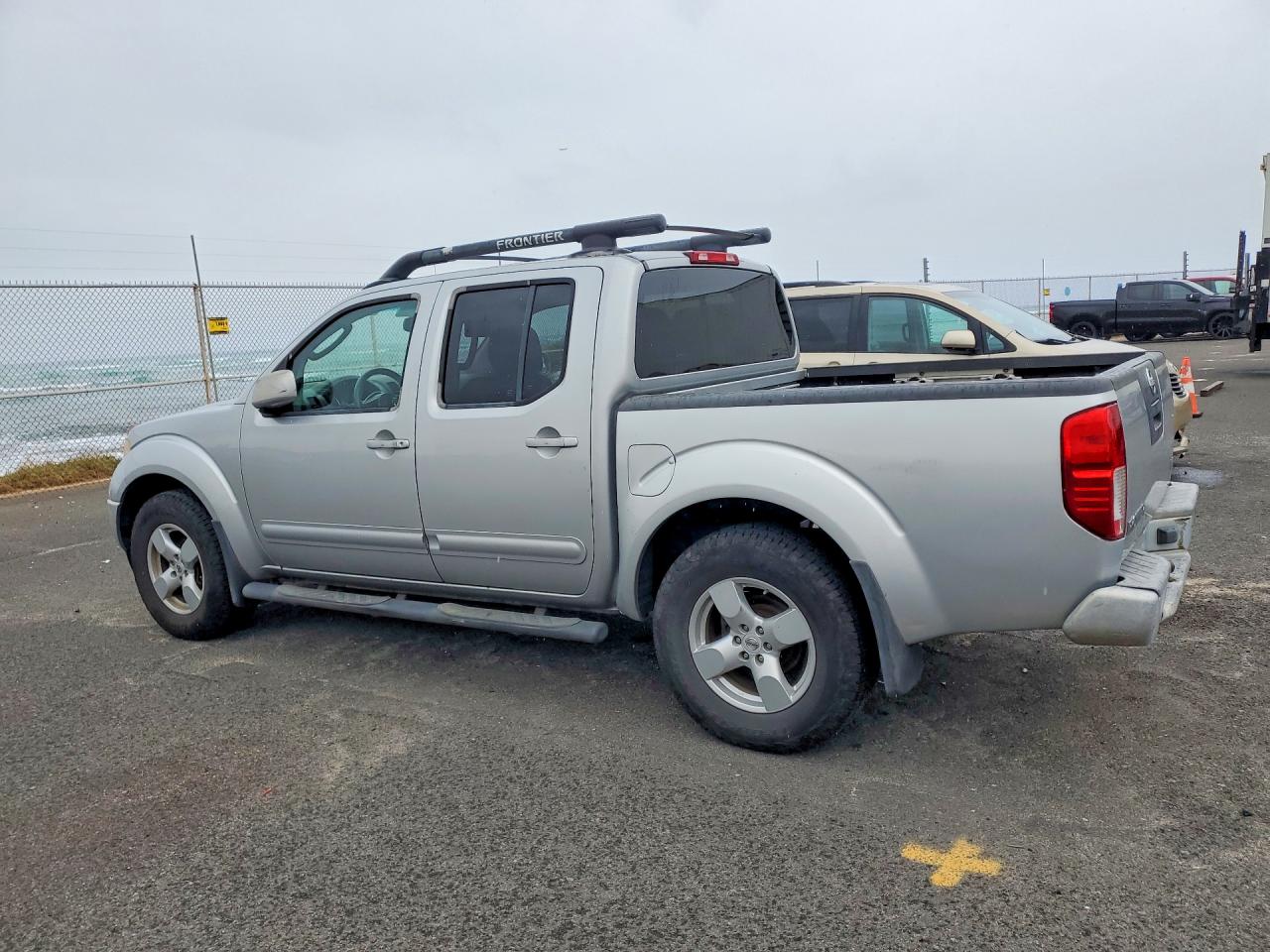 2006 NISSAN FRONTIER SE photo 3