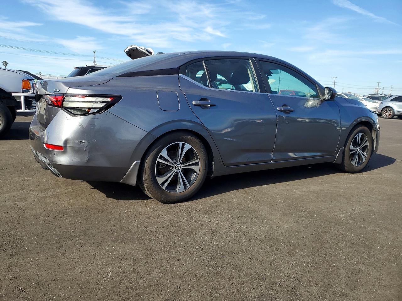 2022 NISSAN SENTRA SV photo 5