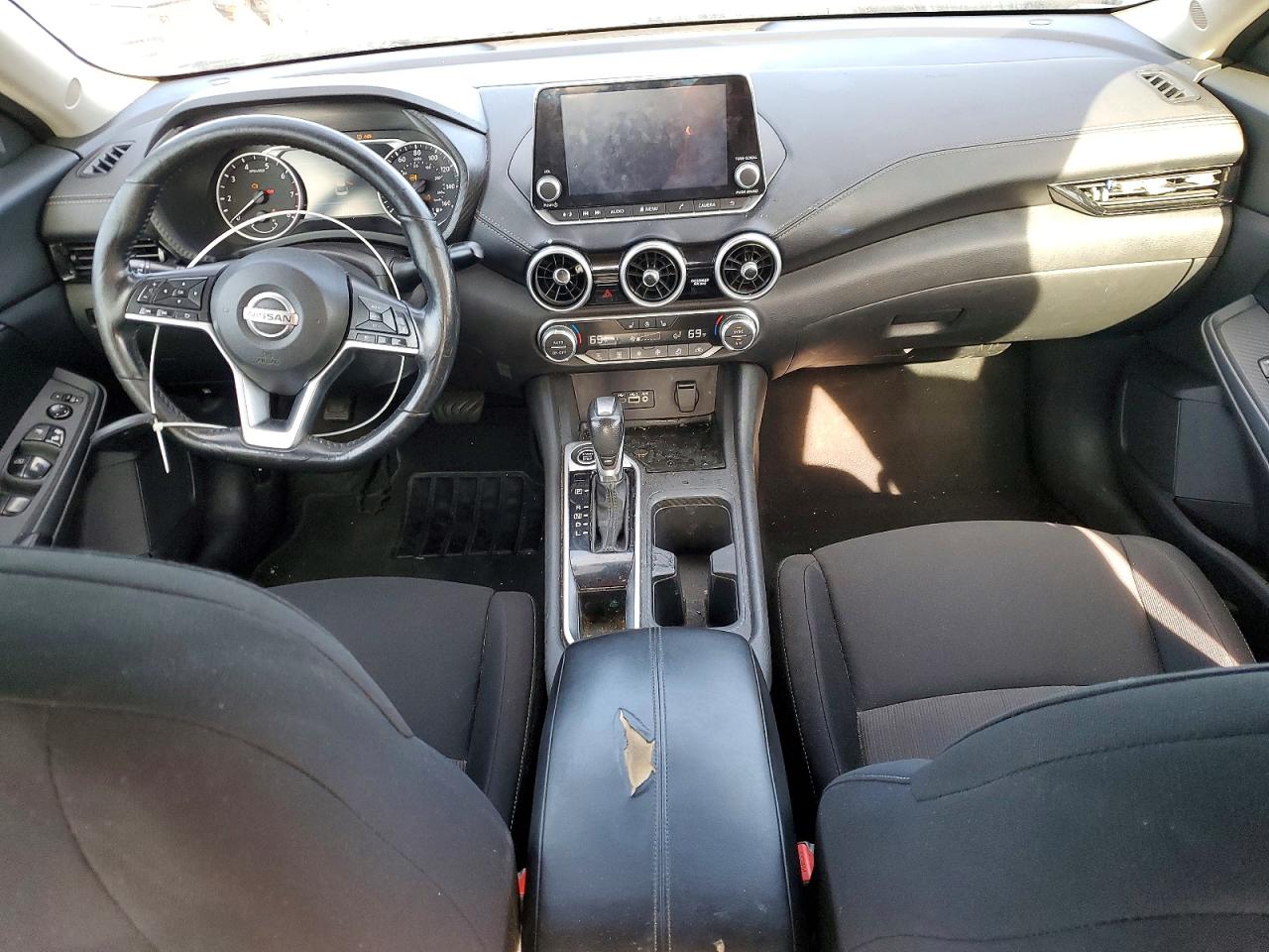 2022 NISSAN SENTRA SV photo 15