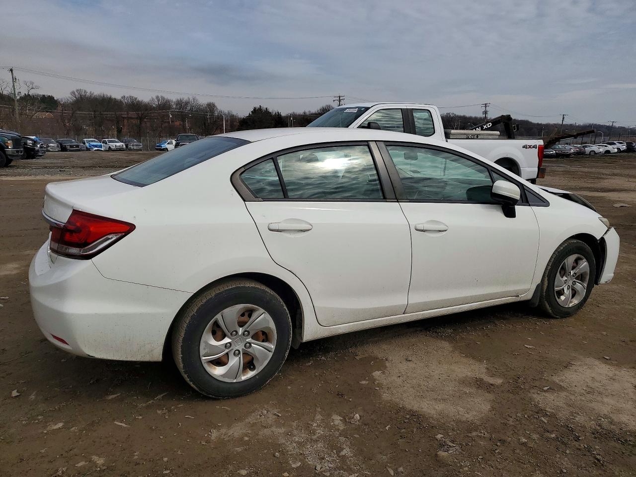 2015 HONDA CIVIC LX photo 3