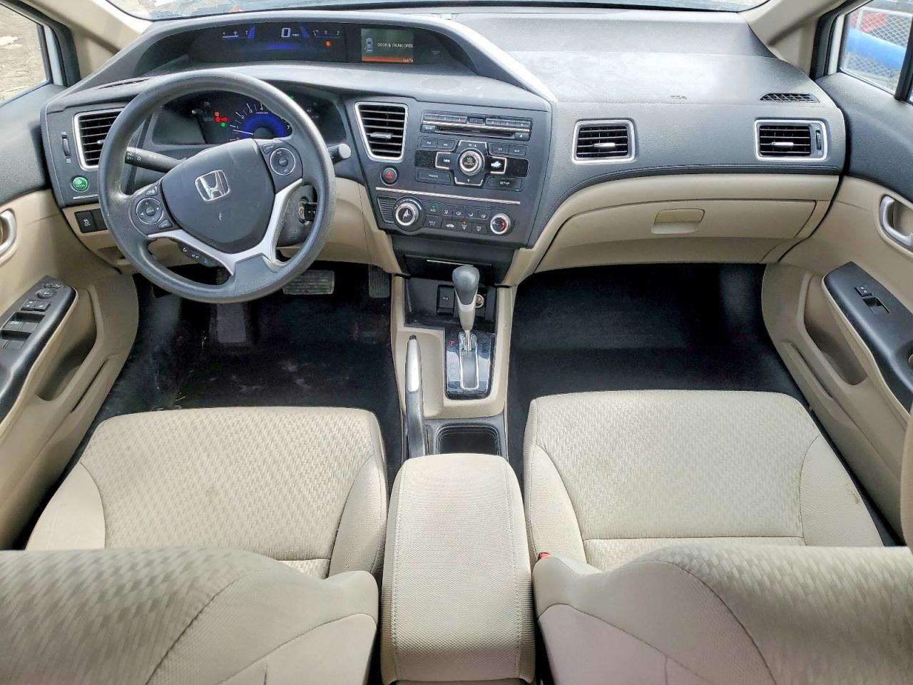 2015 HONDA CIVIC LX photo 8