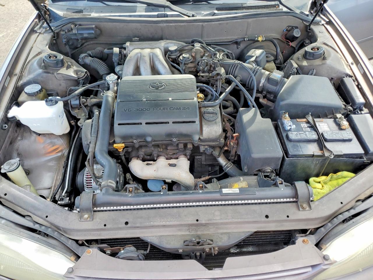 1995 TOYOTA CAMRY LE V6 photo 21