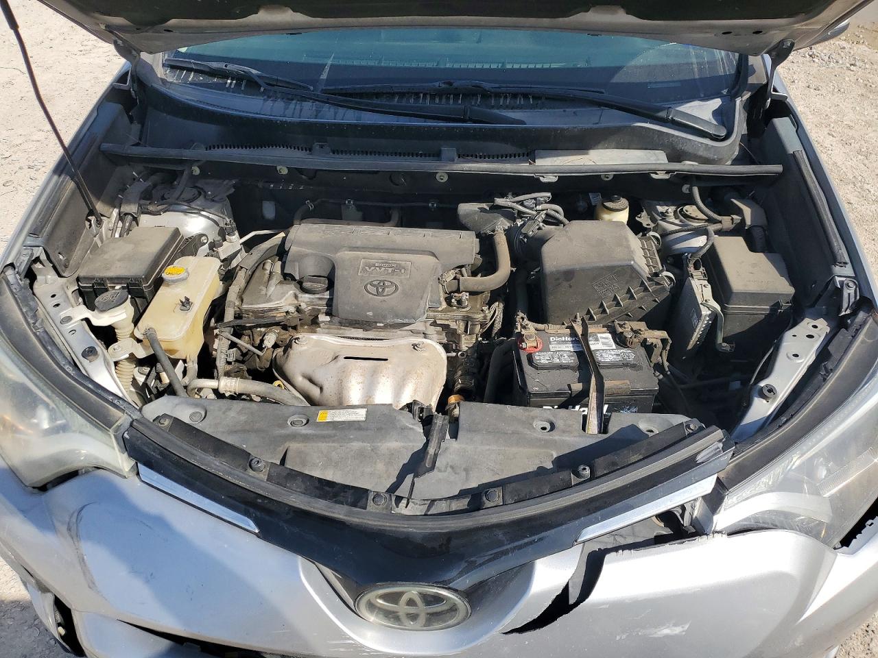 2016 TOYOTA RAV4 XLE photo 23