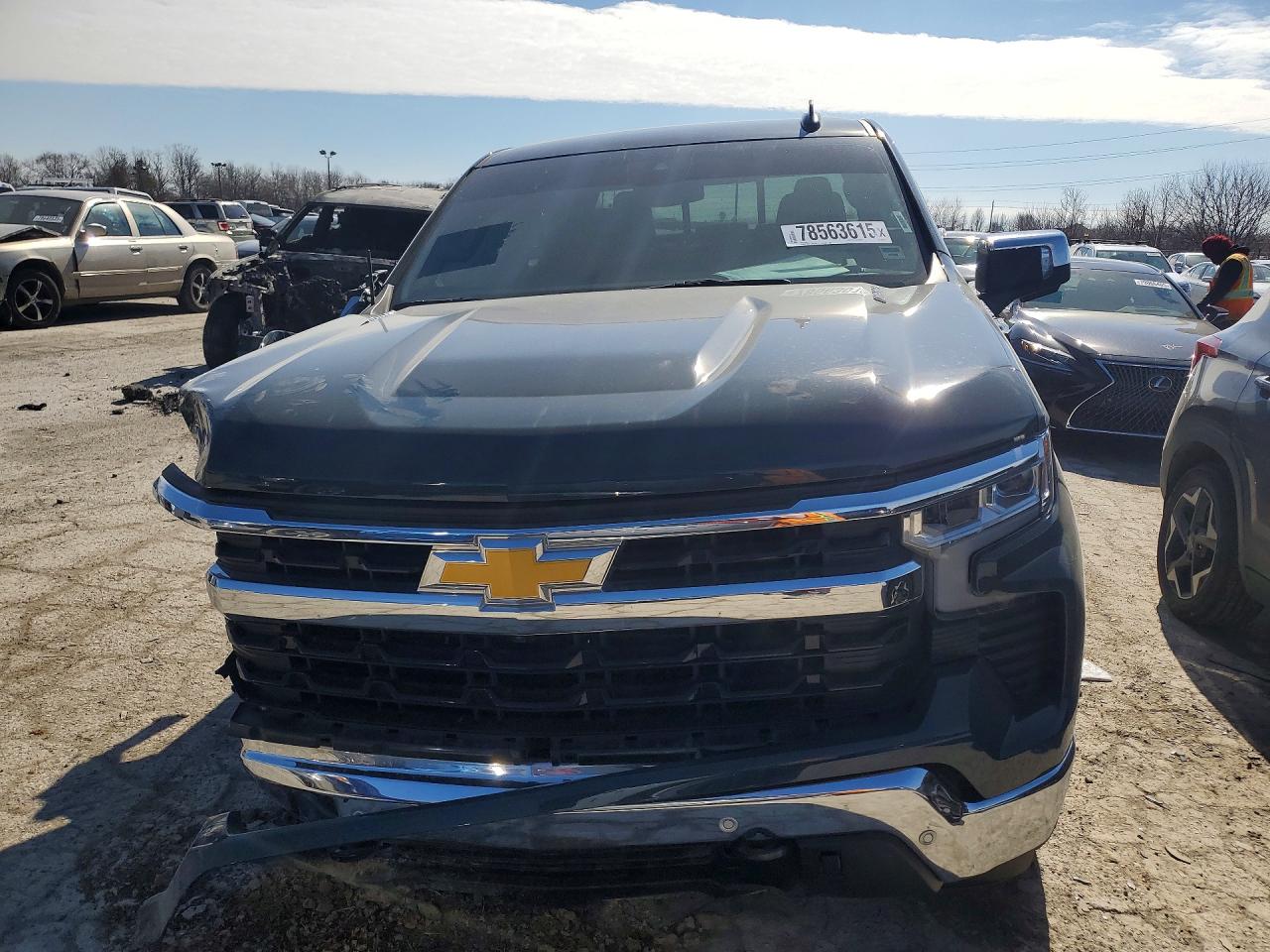 2025 CHEVROLET SILVERADO K1500 LT photo 5