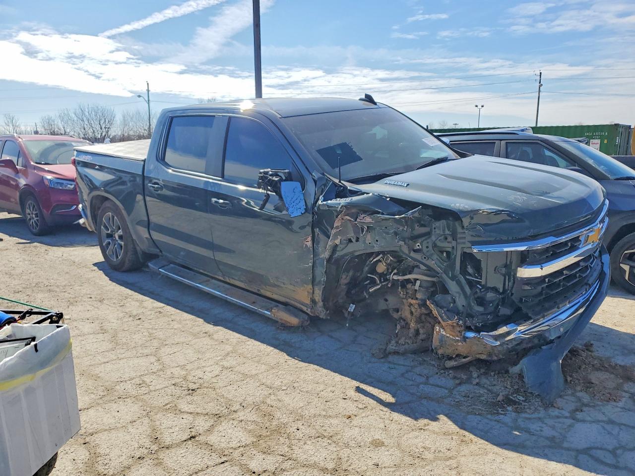 2025 CHEVROLET SILVERADO K1500 LT photo 4