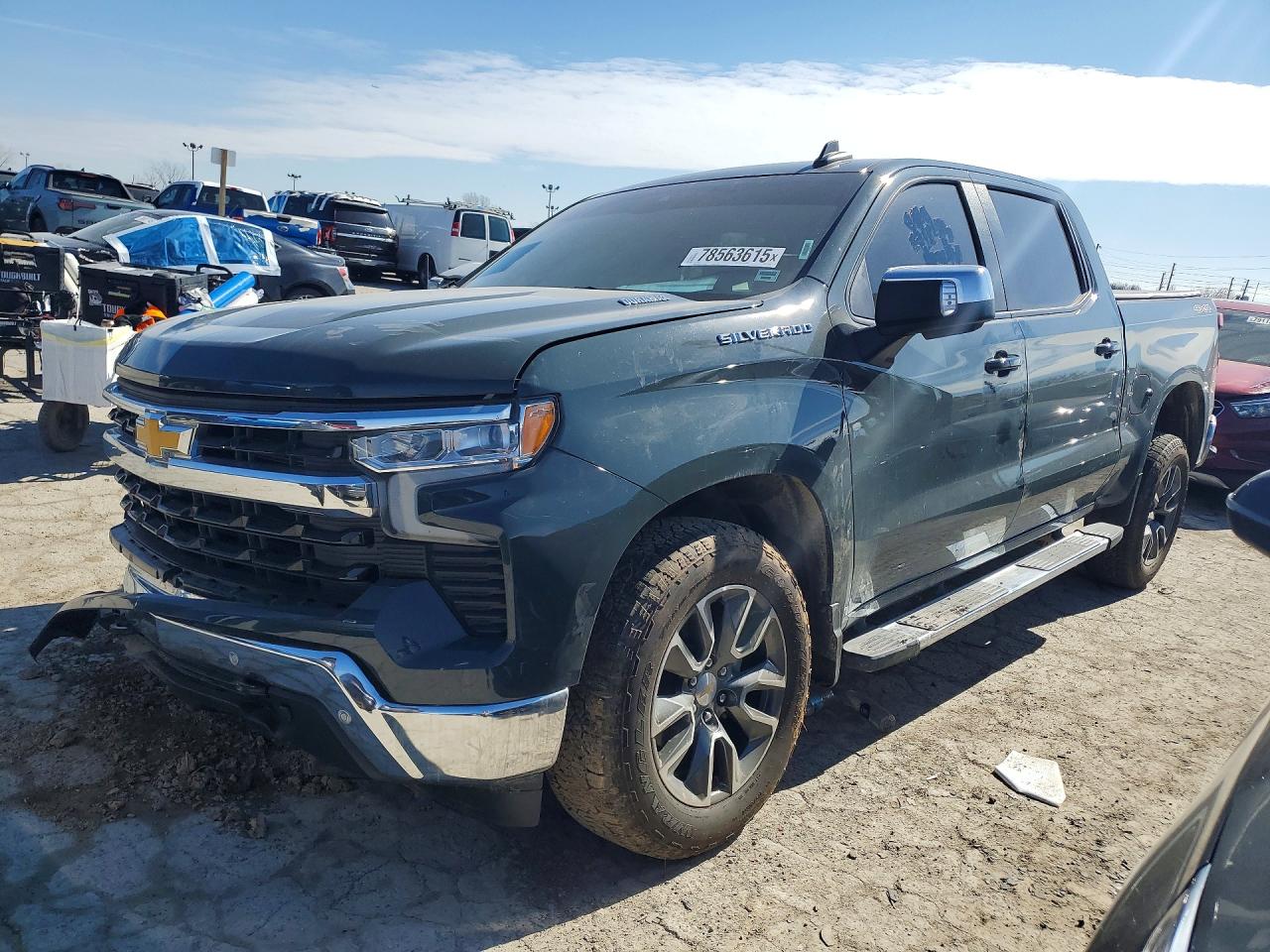 2025 CHEVROLET SILVERADO