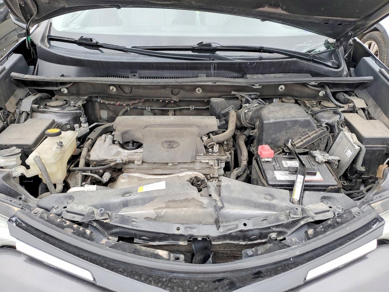 2018 TOYOTA RAV4 XLE photo 12