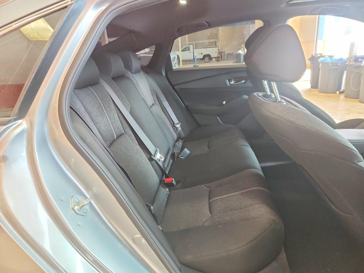 2025 HONDA ACCORD HYBRID SPORT photo 19