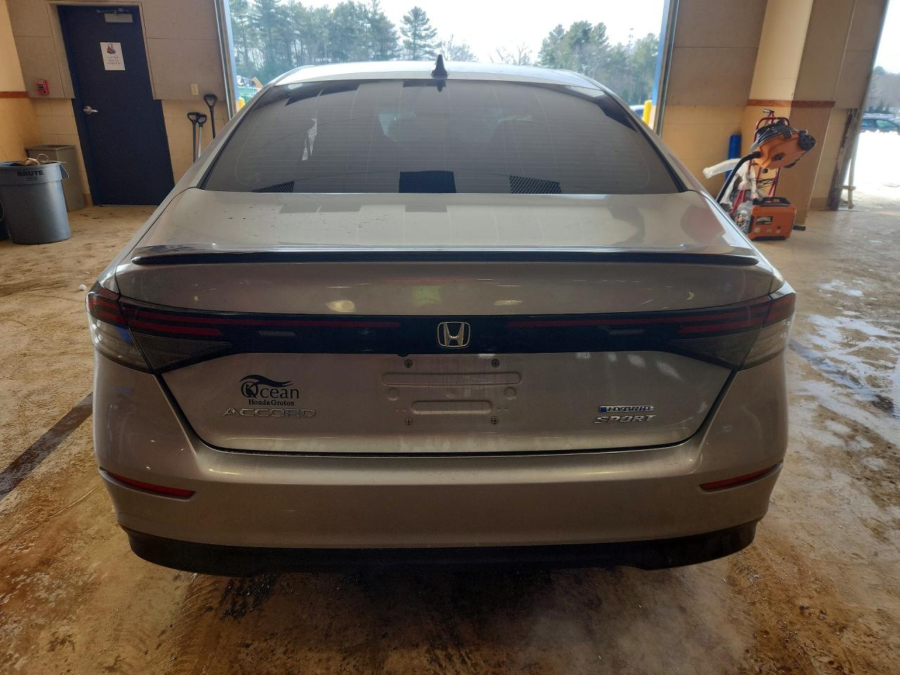 2025 HONDA ACCORD HYBRID SPORT photo 11