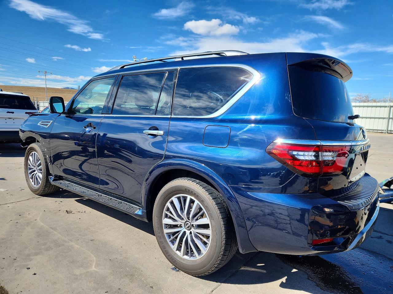 2023 NISSAN ARMADA SL photo 2