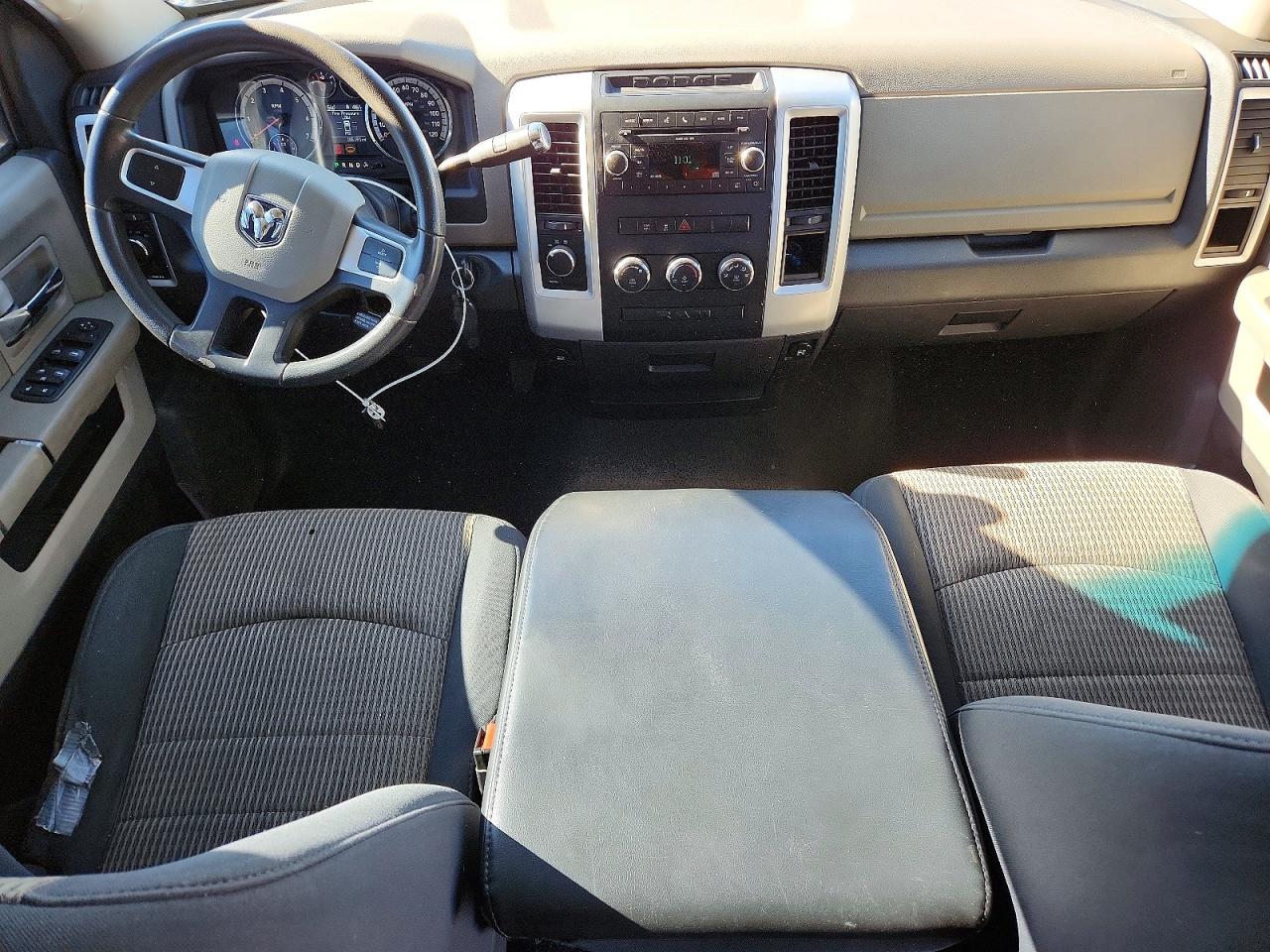 2011 DODGE RAM 1500 photo 8