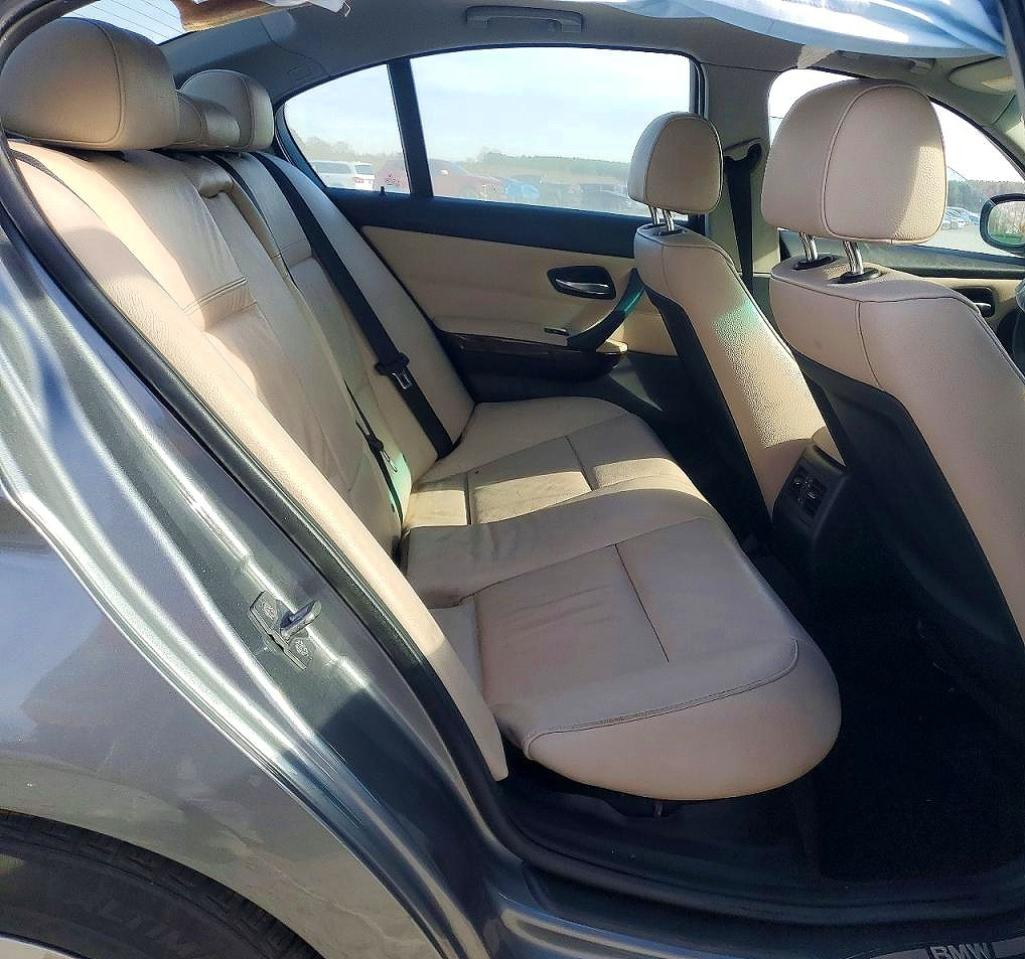 2011 BMW 328 XI SULEV photo 19