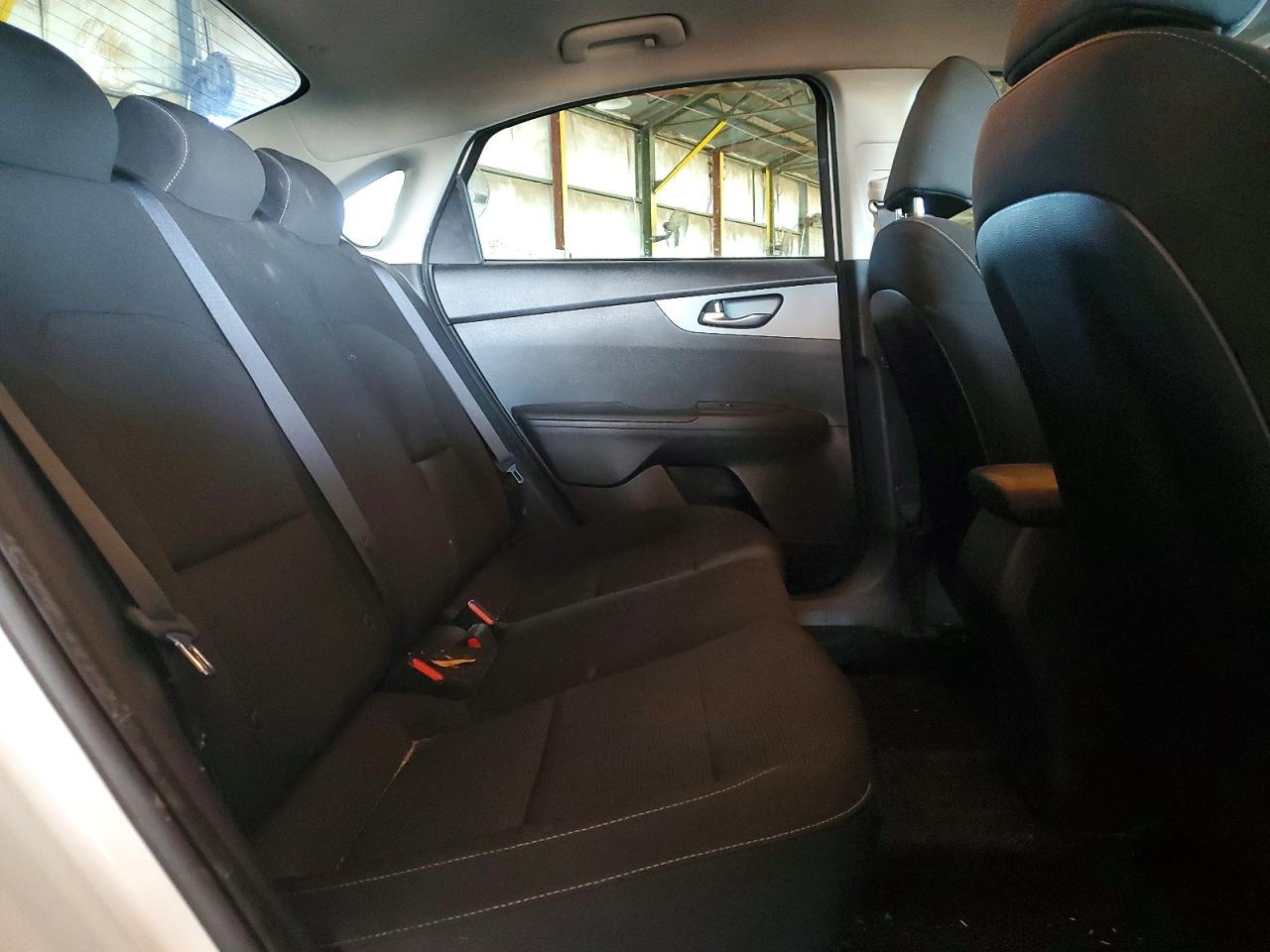 2021 KIA FORTE FE photo 10