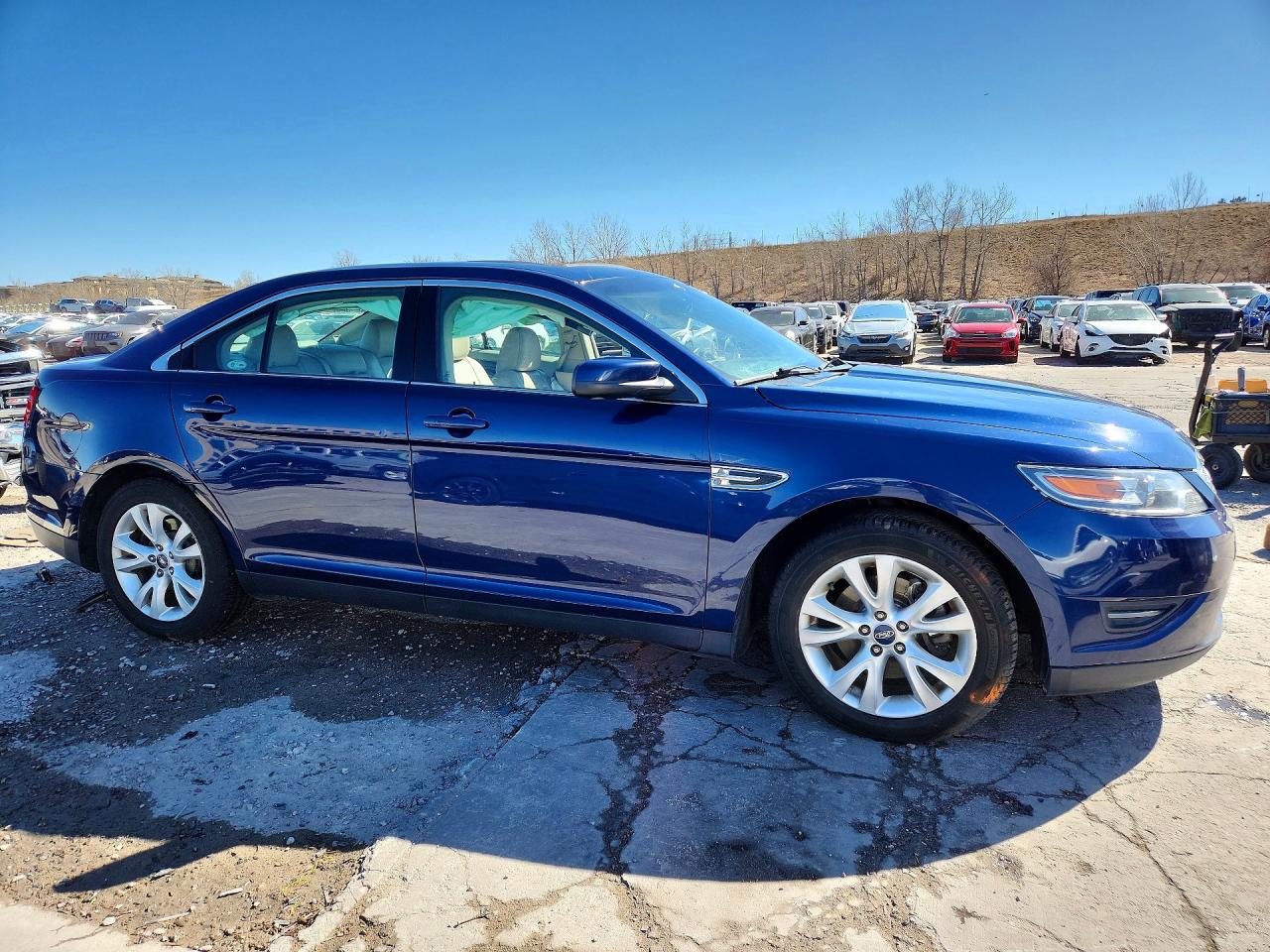 2012 FORD TAURUS SEL photo 4