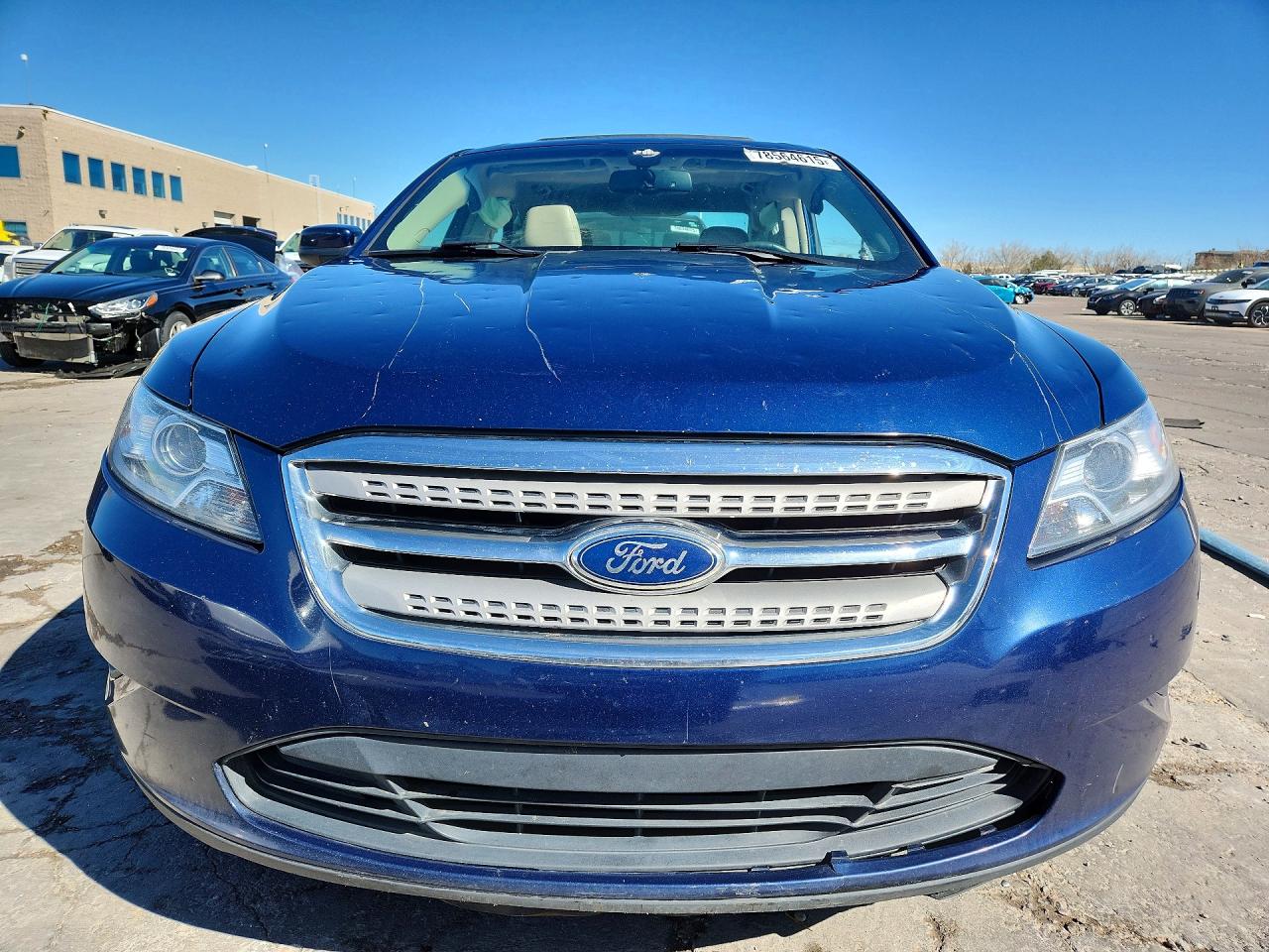 2012 FORD TAURUS SEL photo 5