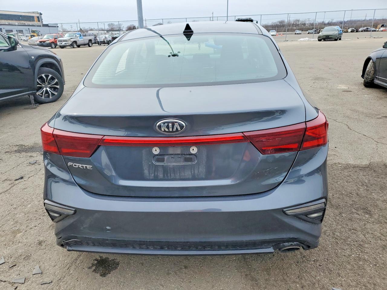 2019 KIA FORTE LXS photo 6