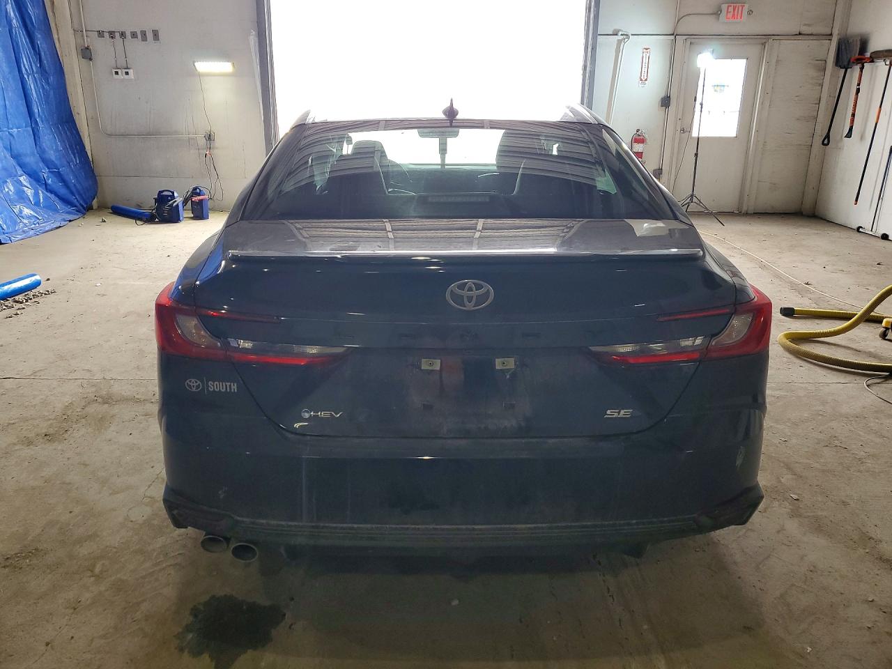 2025 TOYOTA CAMRY SE photo 11