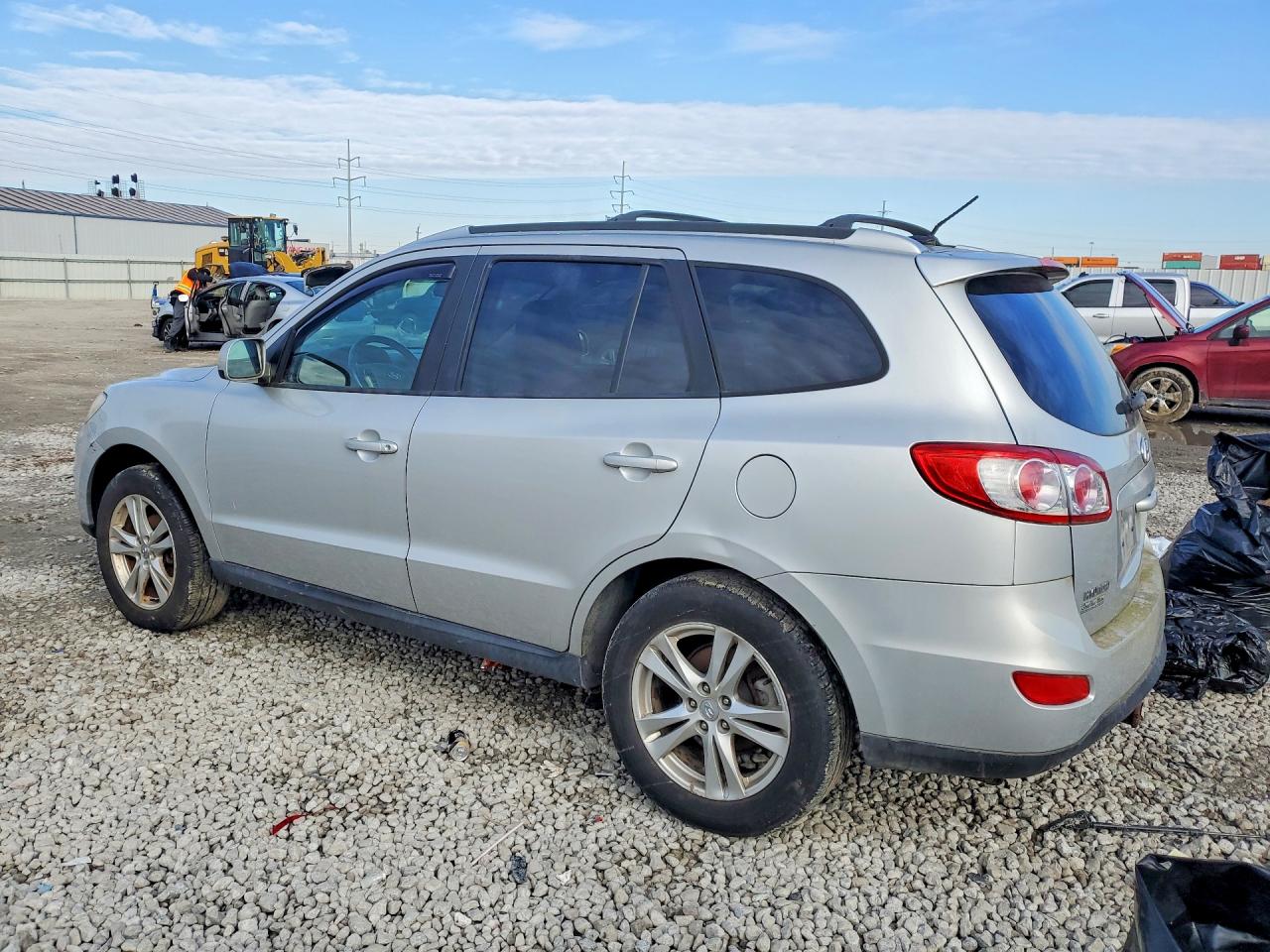 2011 HYUNDAI SANTA FE photo 4