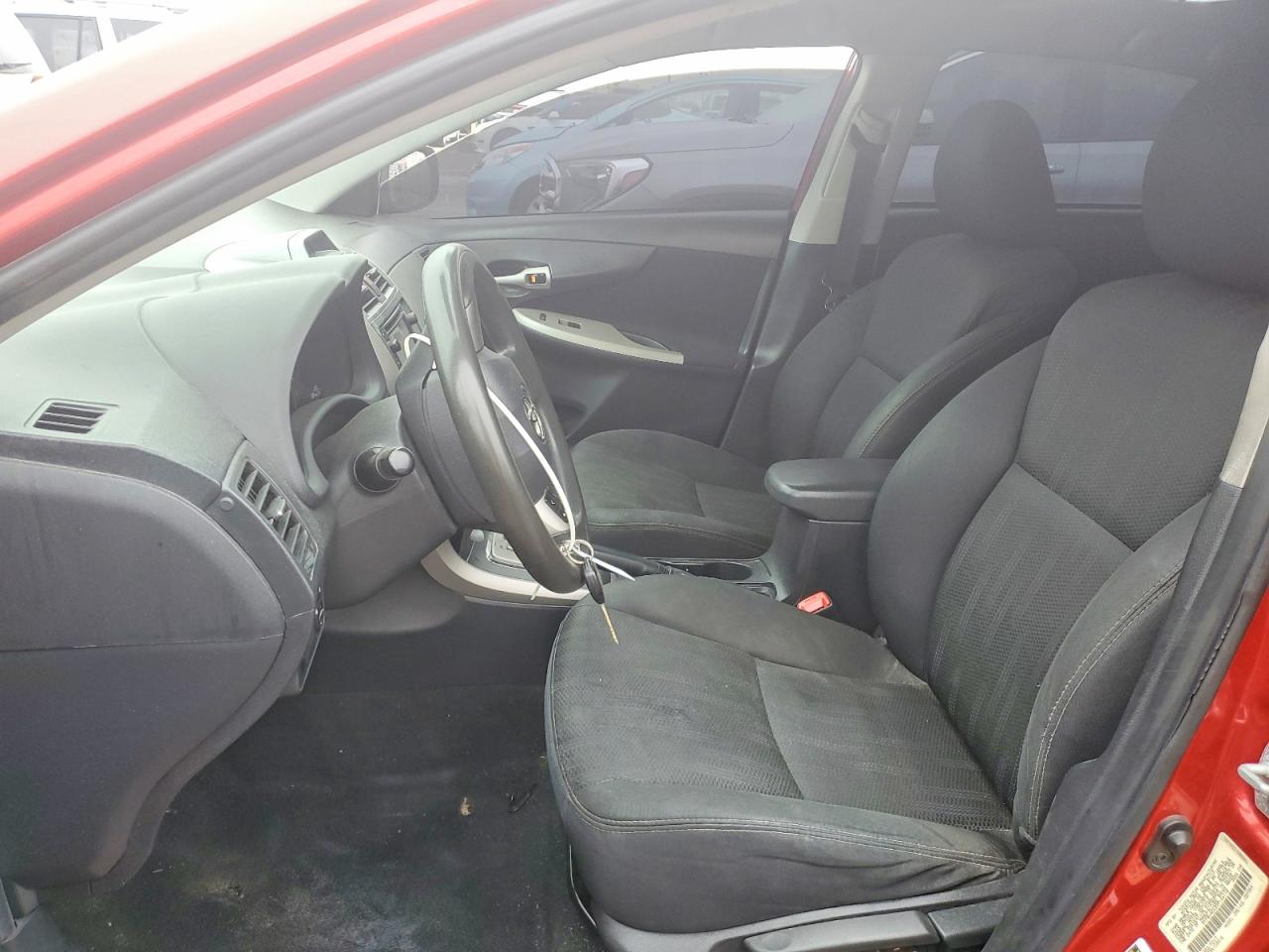 2013 TOYOTA COROLLA S photo 7