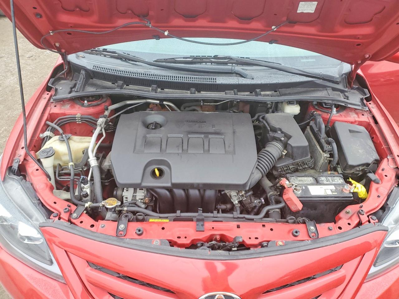 2013 TOYOTA COROLLA S photo 11