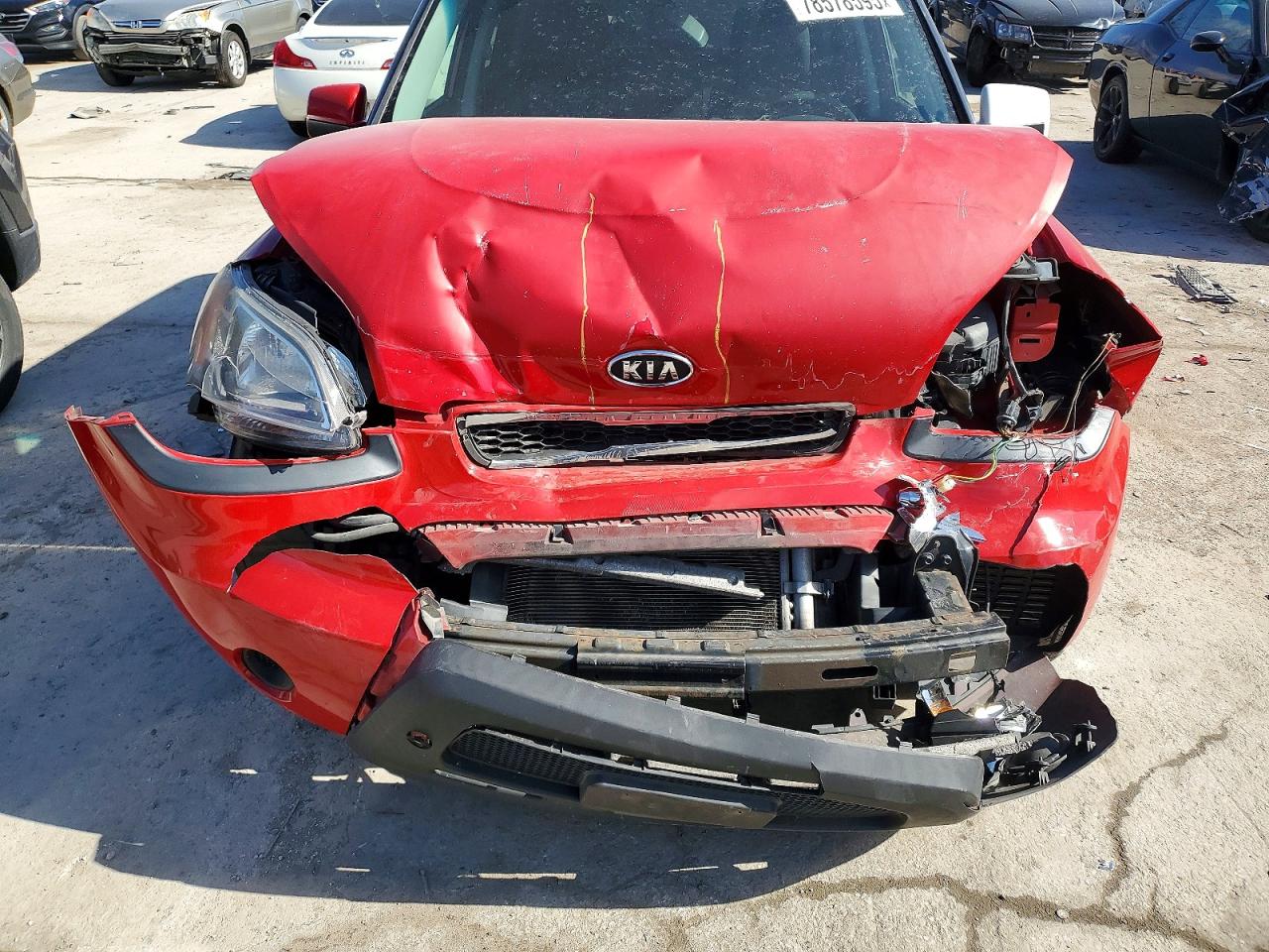 2011 KIA SOUL + photo 11