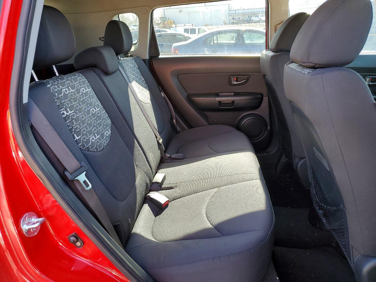2011 KIA SOUL + photo 10