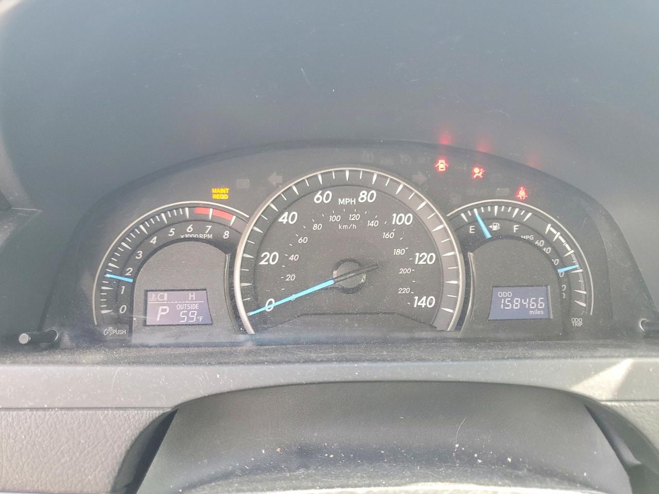 2012 TOYOTA CAMRY LE photo 17