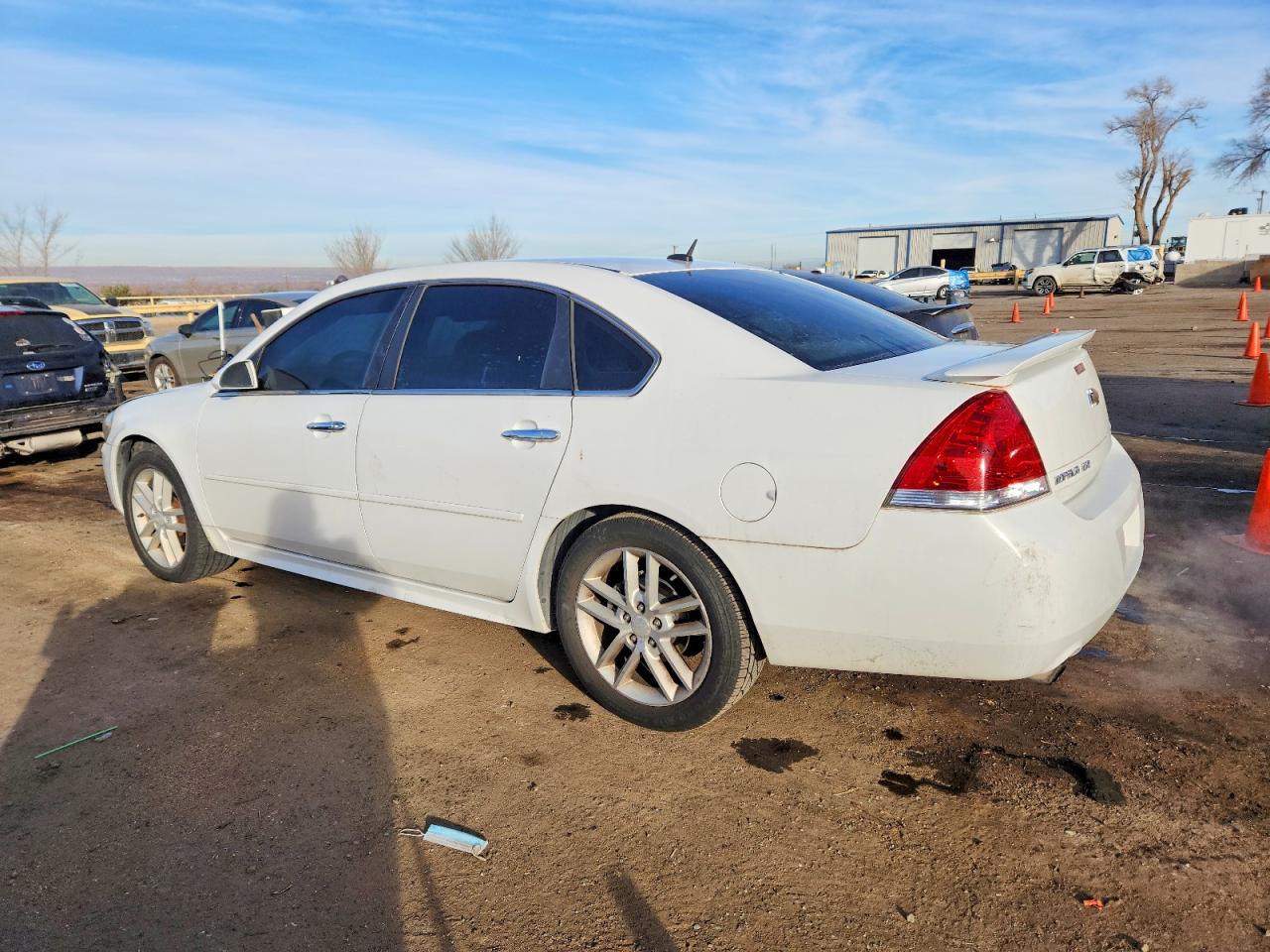 2013 CHEVROLET IMPALA LTZ photo 2