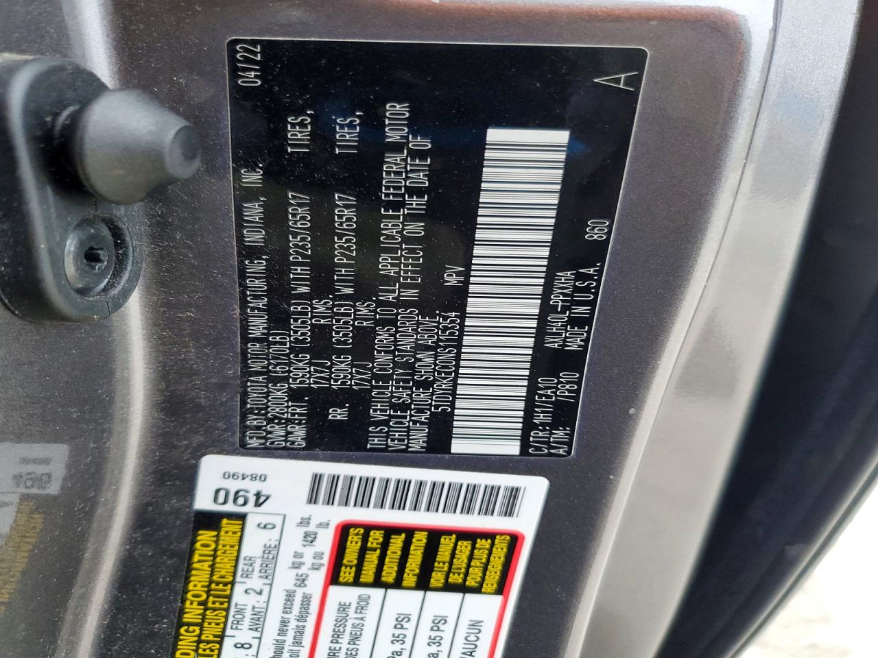 2022 TOYOTA SIENNA XLE photo 13