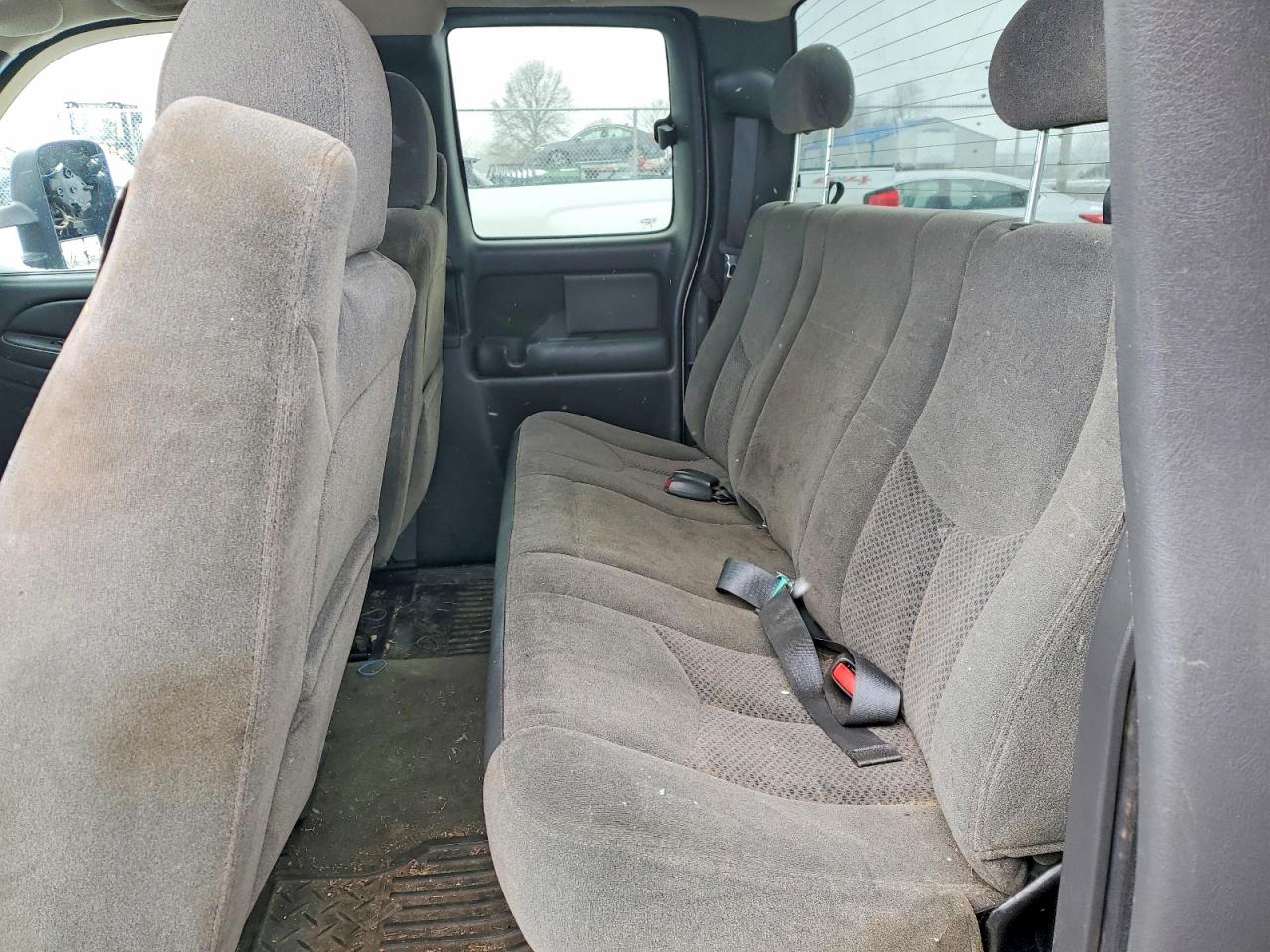 2004 CHEVROLET SILVERADO K1500 photo 10