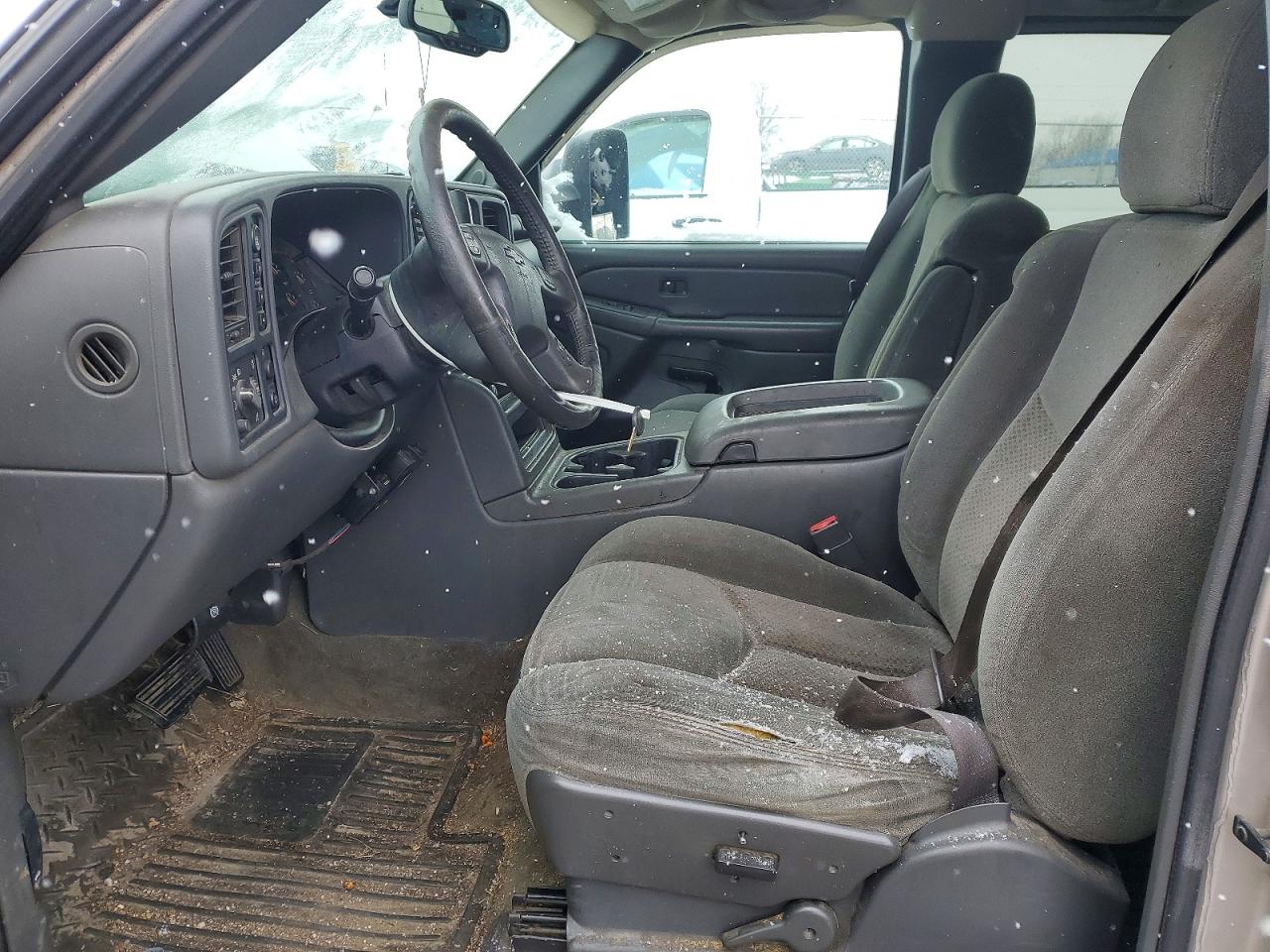 2004 CHEVROLET SILVERADO K1500 photo 7