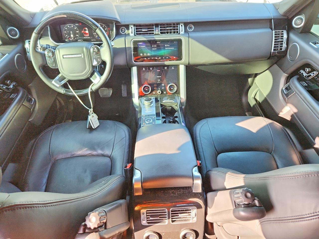 2019 LAND ROVER RANGE ROVER HSE photo 8