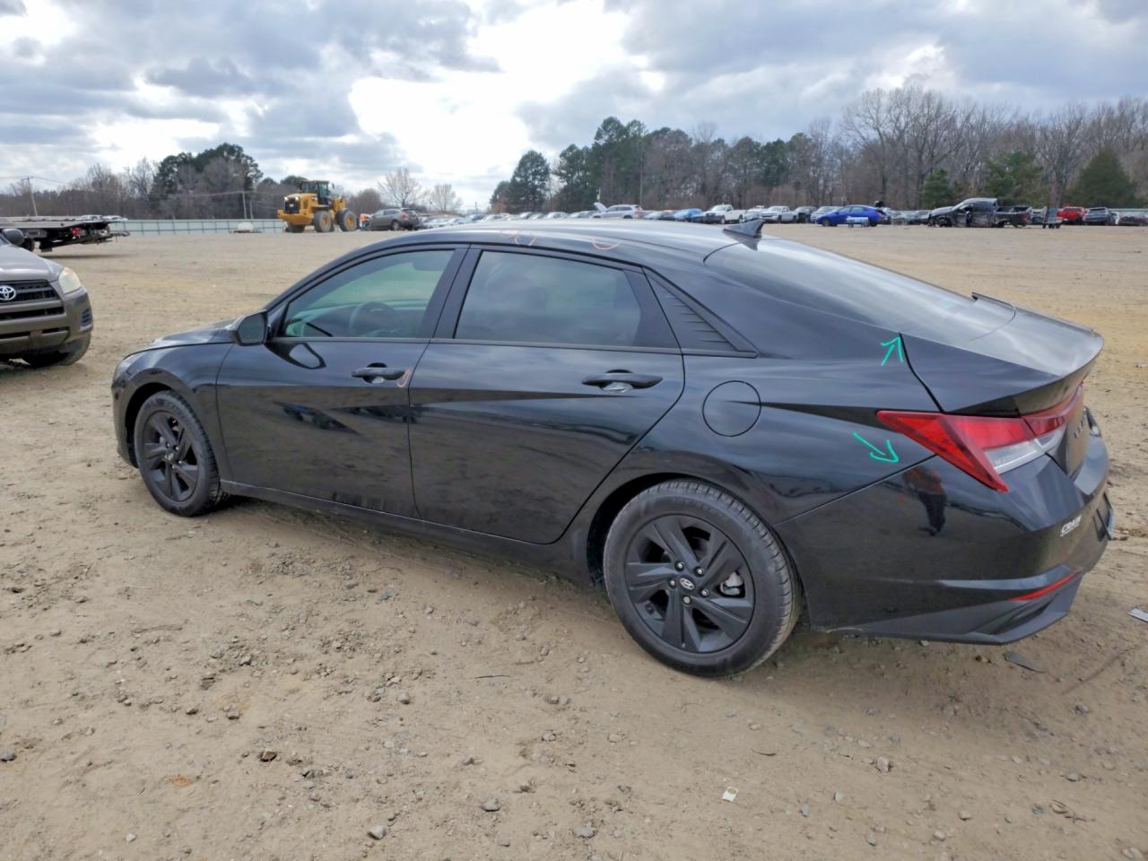 2022 HYUNDAI ELANTRA SEL photo 2