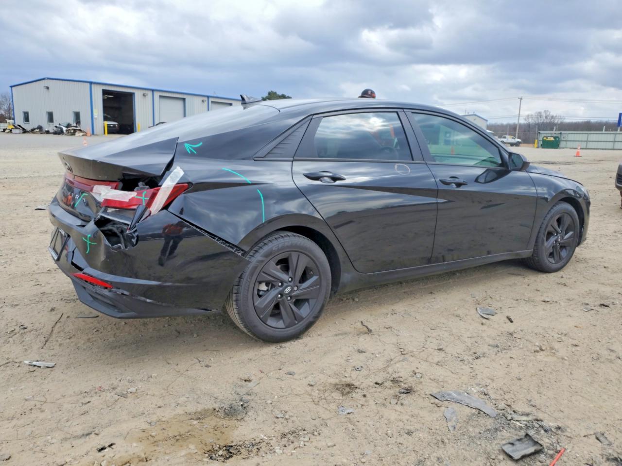 2022 HYUNDAI ELANTRA SEL photo 3