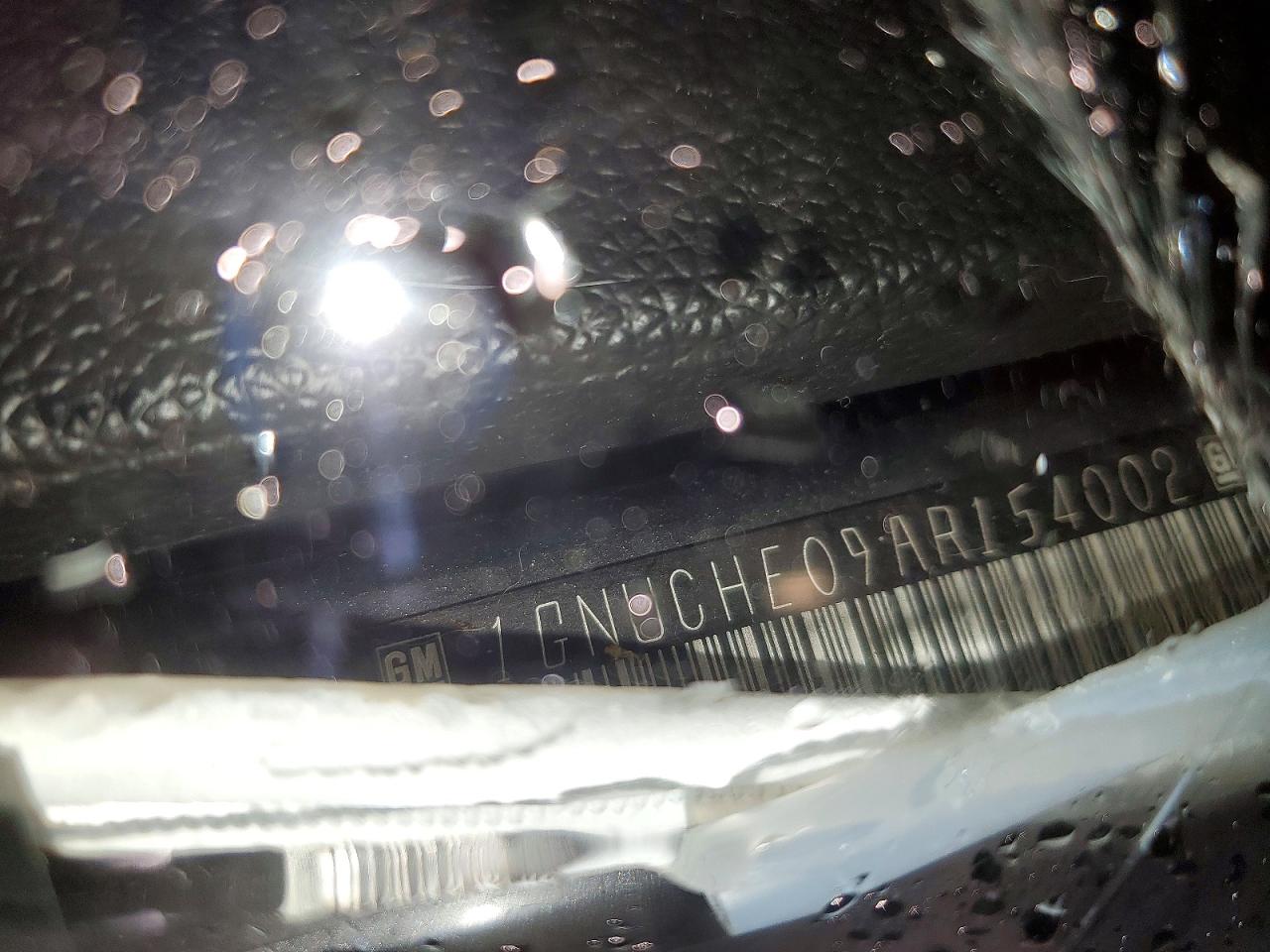 2010 CHEVROLET SUBURBAN C1500 LS photo 25