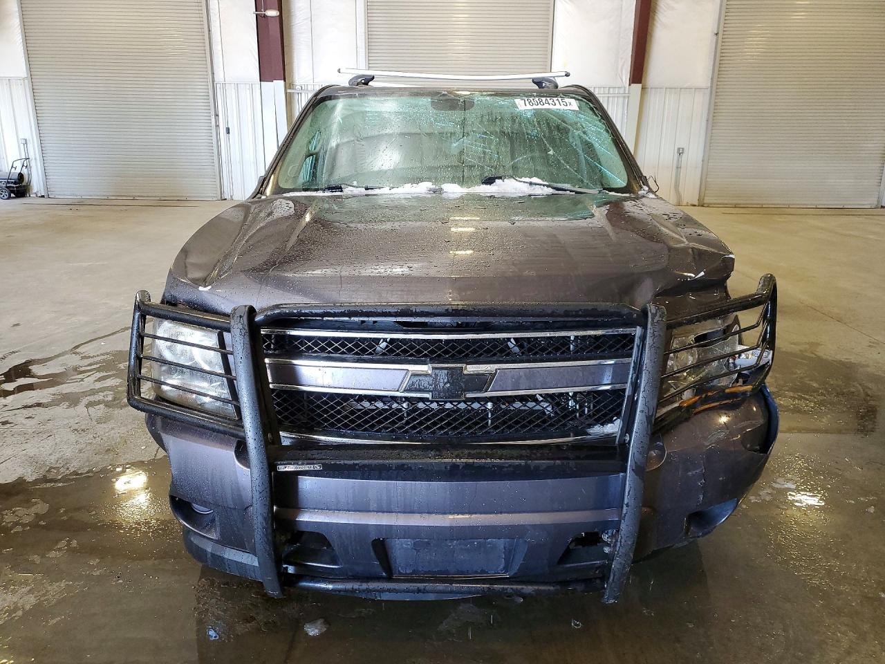 2010 CHEVROLET SUBURBAN C1500 LS photo 9