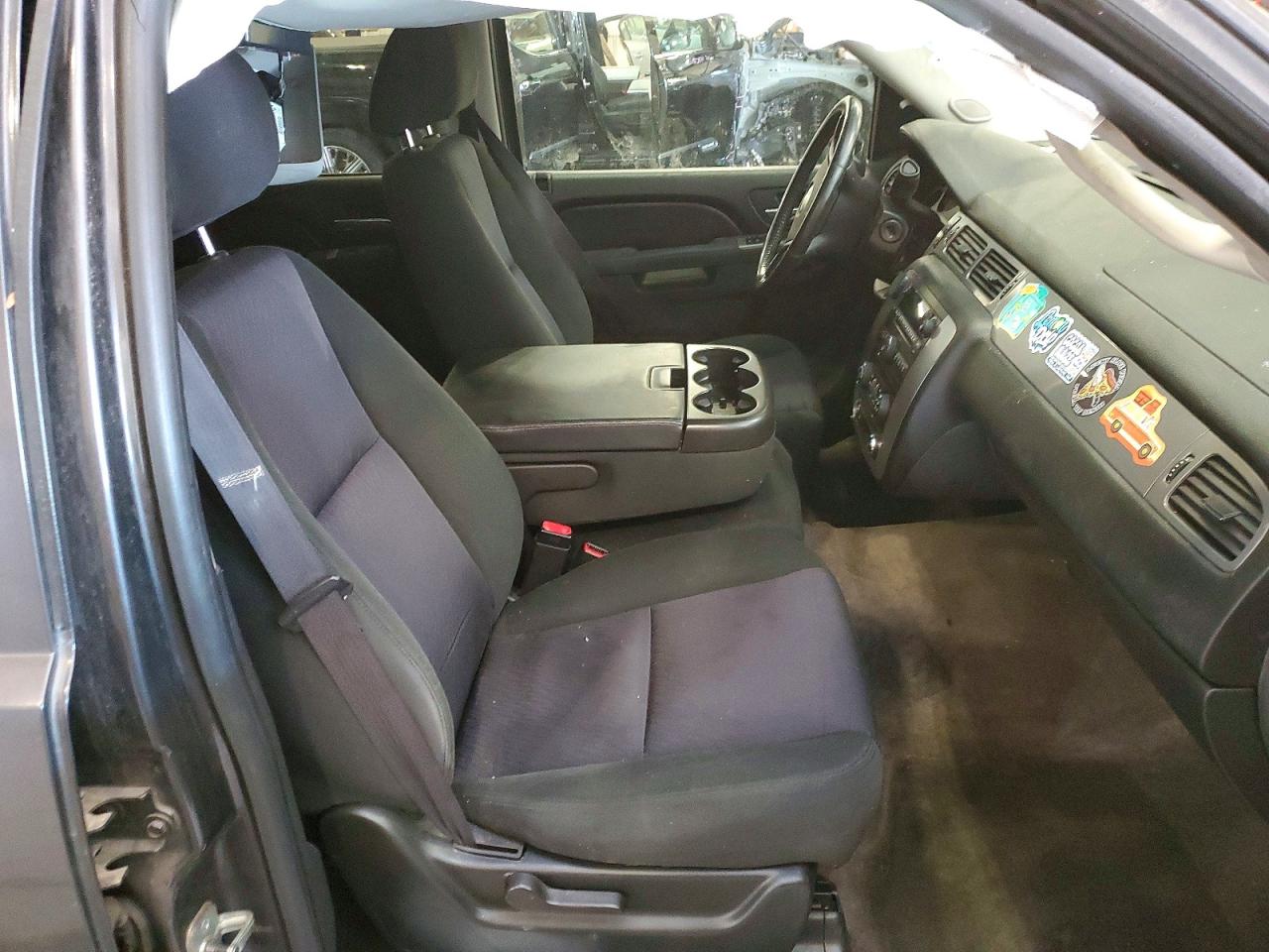 2010 CHEVROLET SUBURBAN C1500 LS photo 13