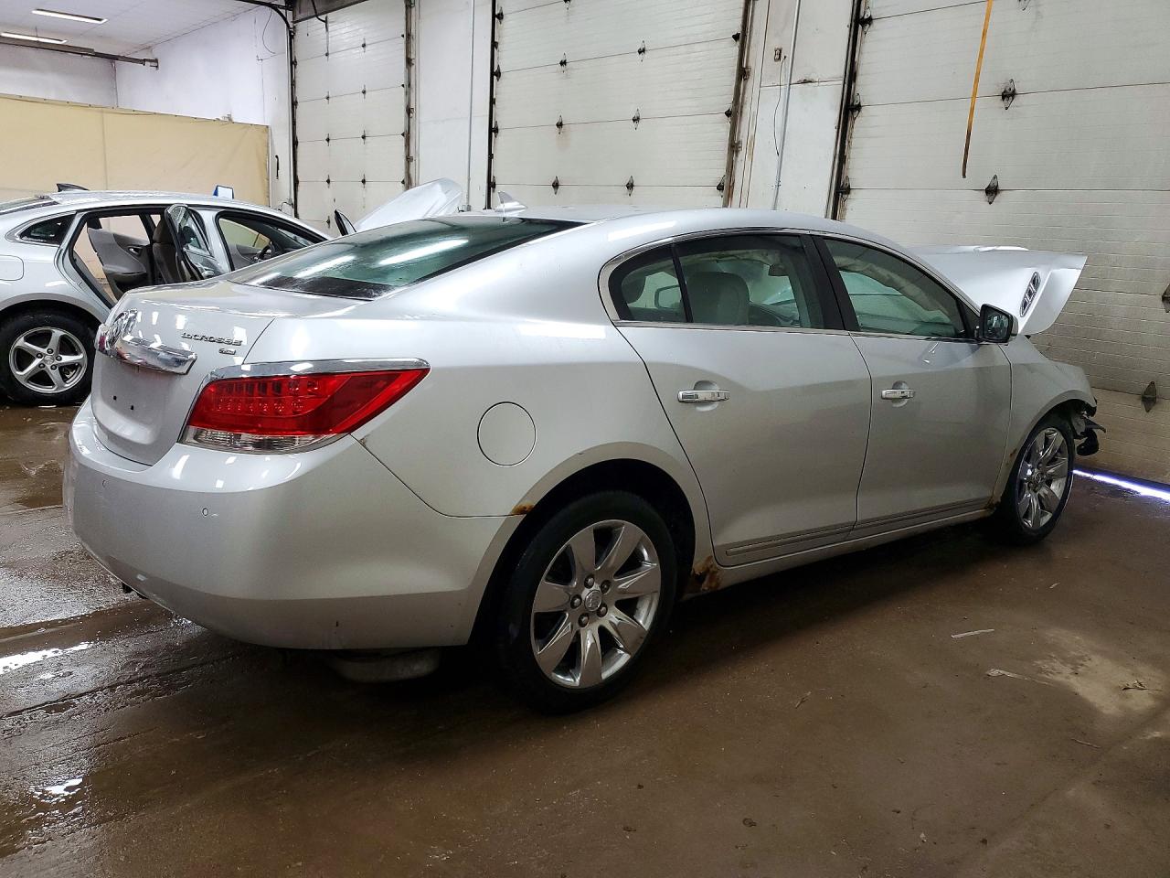 2011 BUICK LACROSSE CXL photo 5