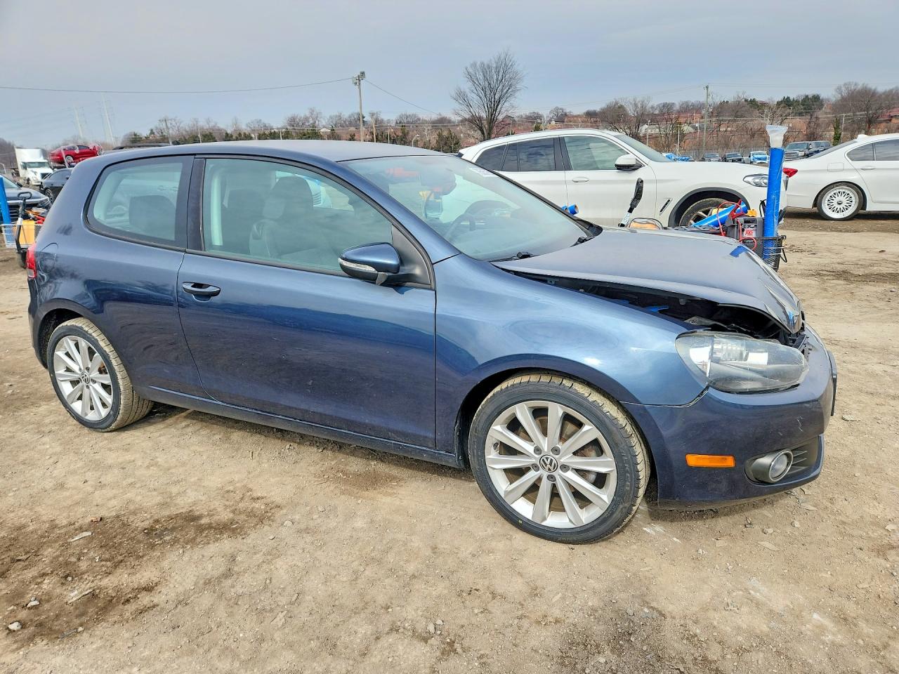 2012 VOLKSWAGEN GOLF photo 4