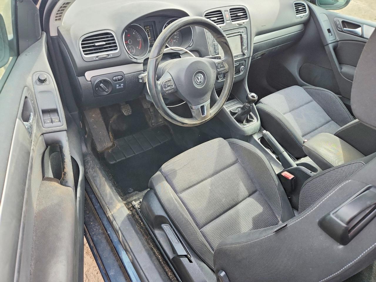 2012 VOLKSWAGEN GOLF photo 8
