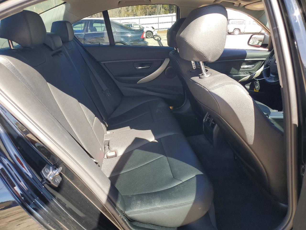 2015 BMW 320 I XDRIVE photo 10