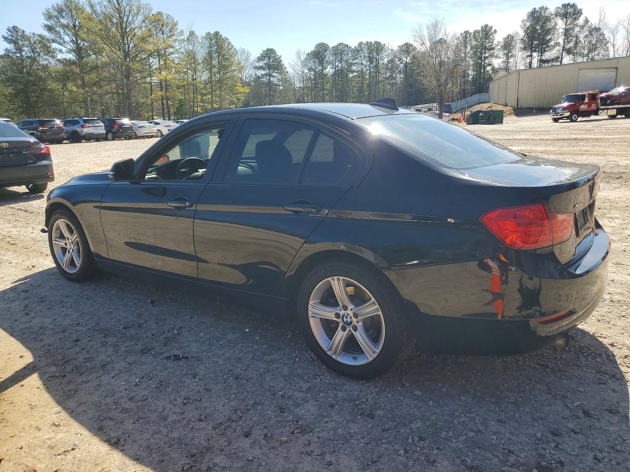 2015 BMW 320 I XDRIVE photo 2