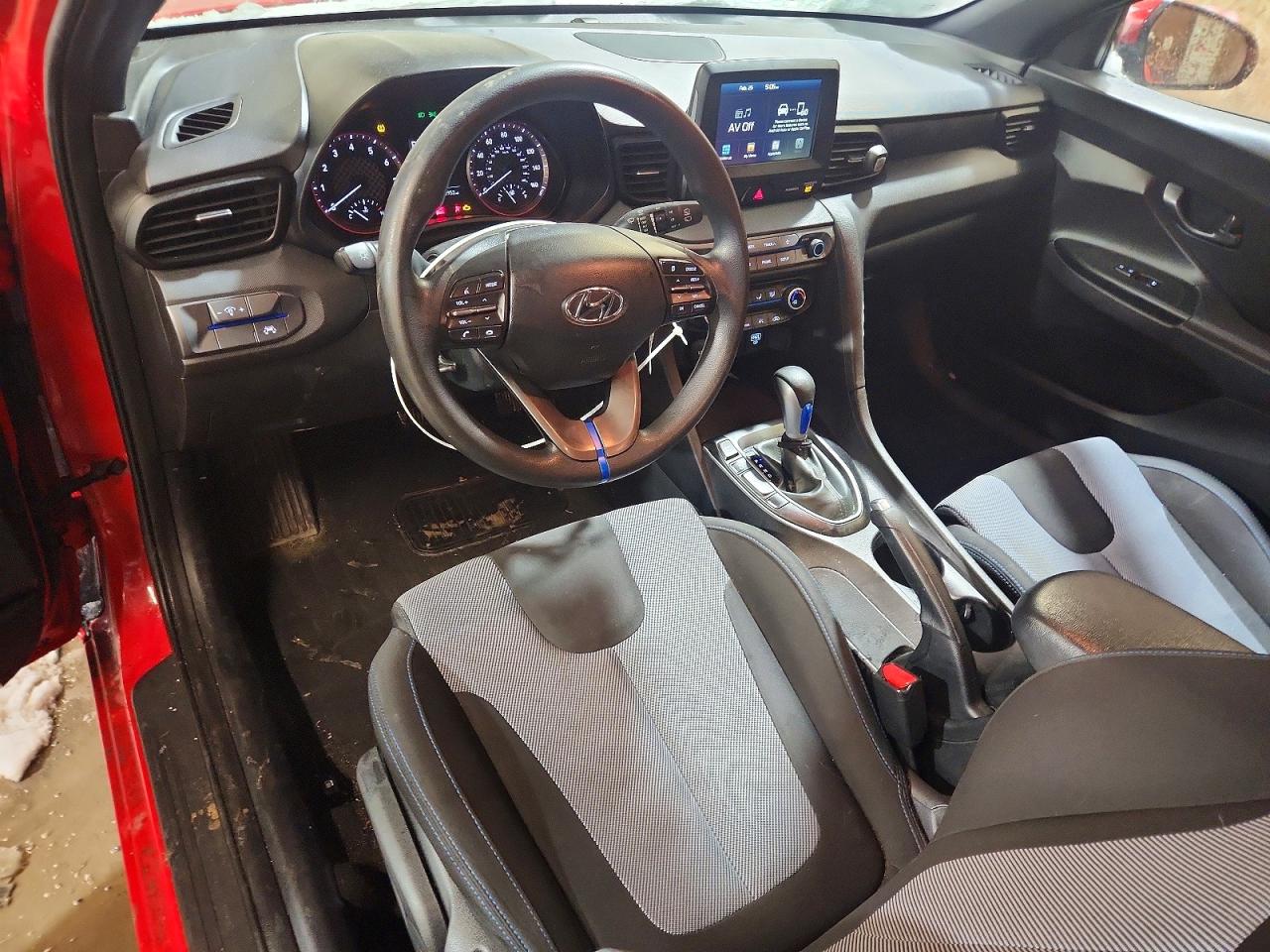 2019 HYUNDAI VELOSTER 2.0L photo 8